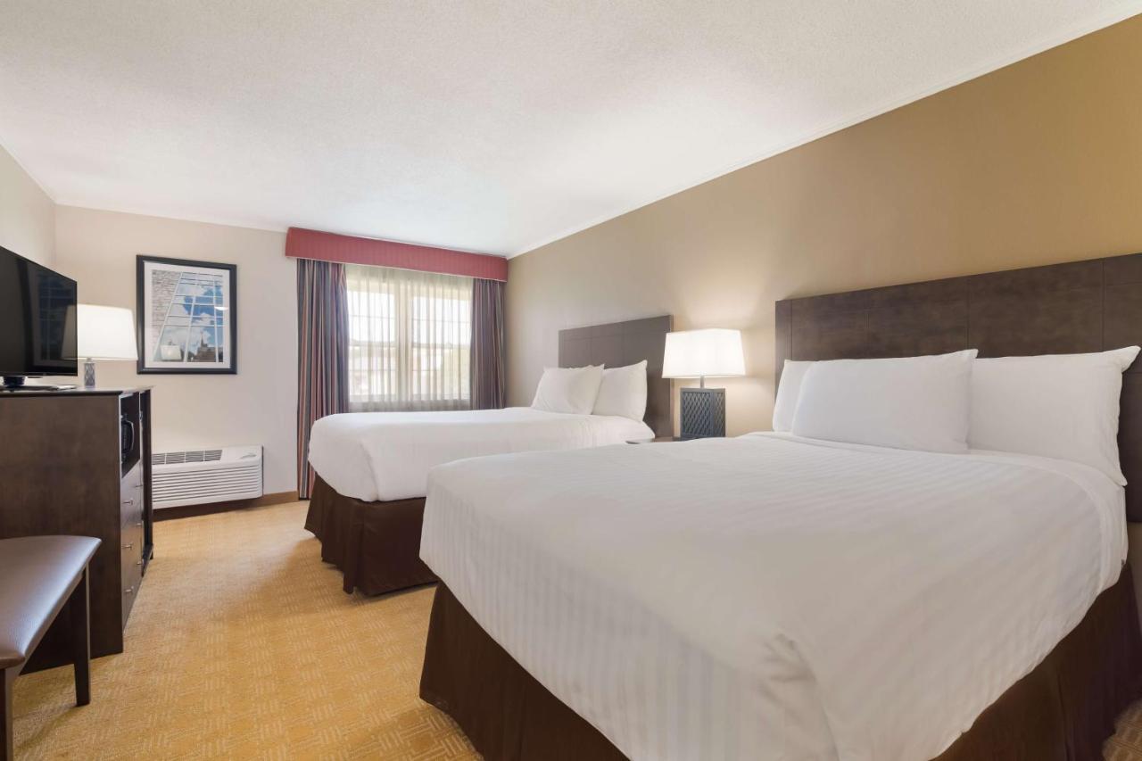 Best Western University Inn Canton Exterior foto